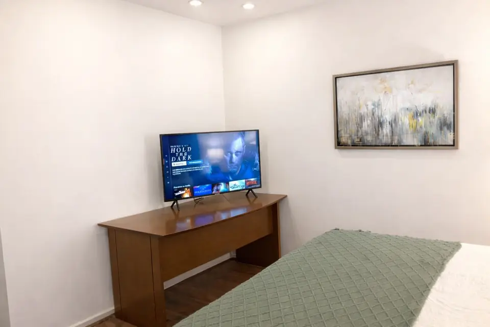 Smart TV en el departamento amoblado Depto B en Chillán